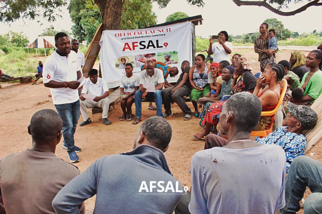 Community gathering and sensitisation session in Gboko